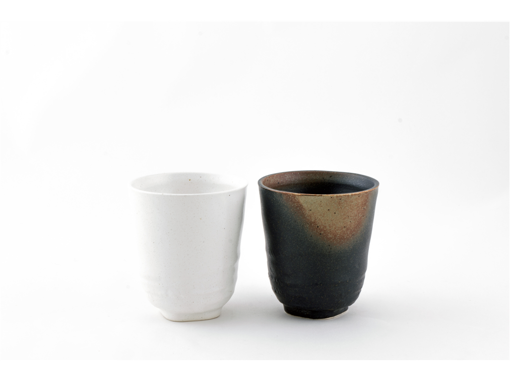 JAPONSKA PORCELAN SKODELICA TAISO BELA