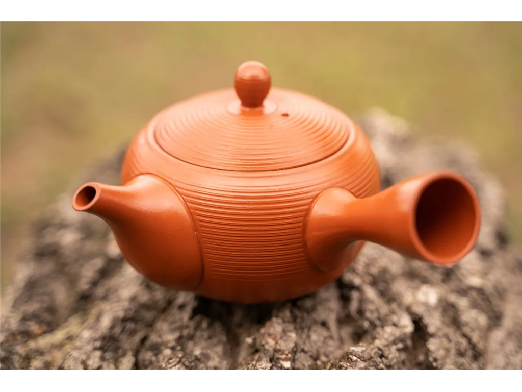 JAPONSKI GLINAST ČAJNIK KEIKO KYUSU RDEČ 350 ML