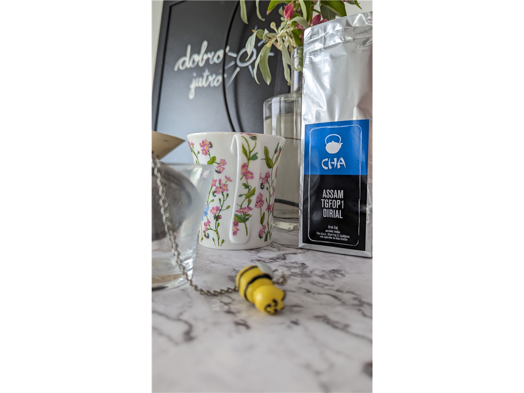 DUNOON PORCELAN SKODELICA FORGET-ME-NOTS JURA